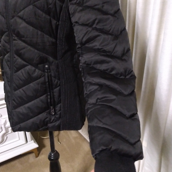 Nautica puffer jacket w/detachable hoodie (M) - Picture 4 of 10